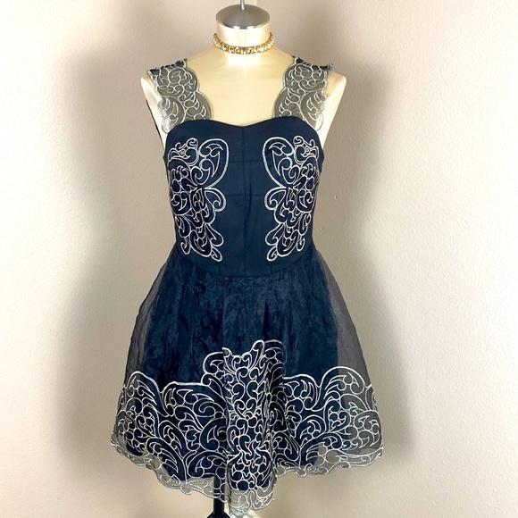 Dresses & Skirts - Black and Gold Party Dress
